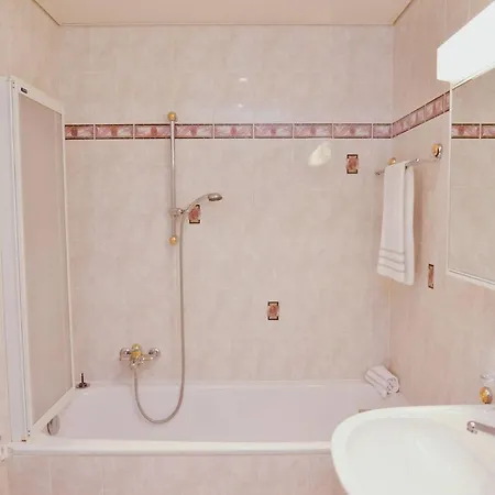 Central City Suite Apartment