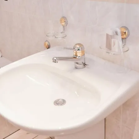 Central City Suite Apartment
