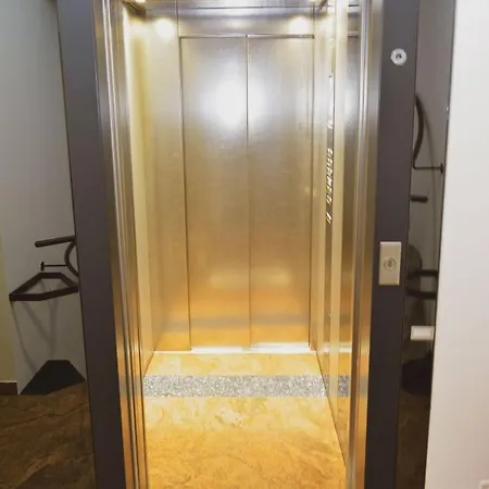 Central City Suite Apartment *